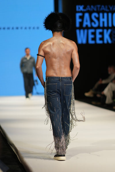 LOOK 10