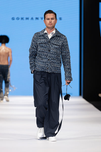 LOOK 11