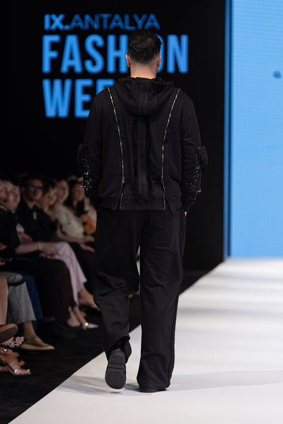LOOK 22