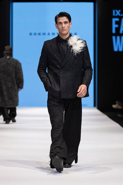 LOOK 25