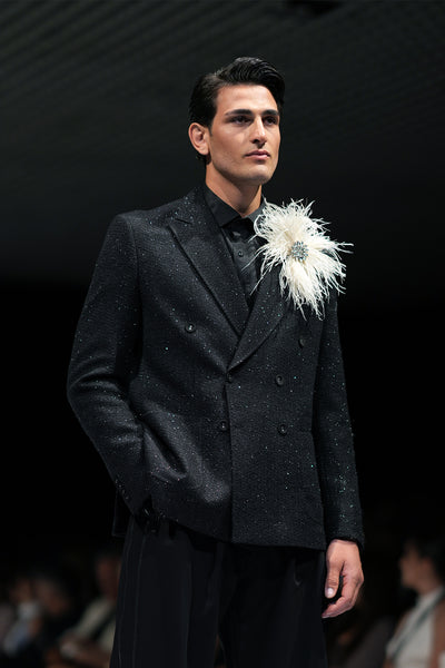 LOOK 25