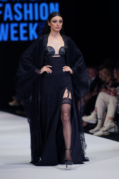 LOOK 26