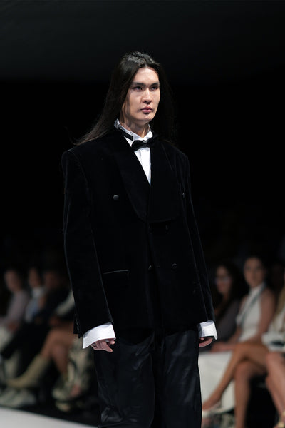LOOK 28