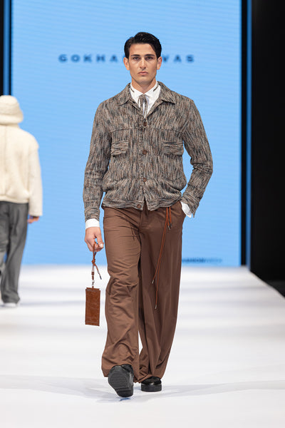 LOOK 4