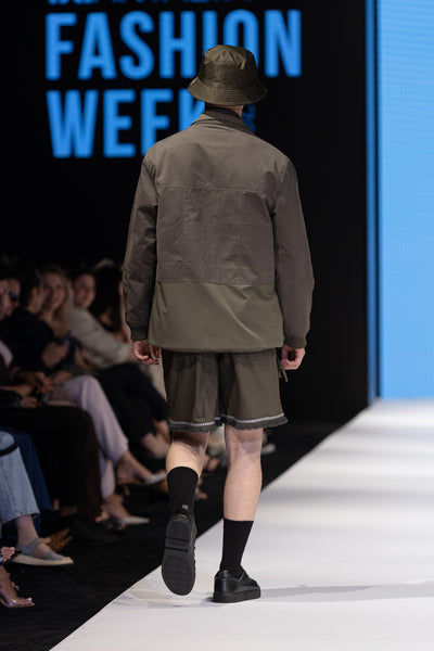 LOOK 6