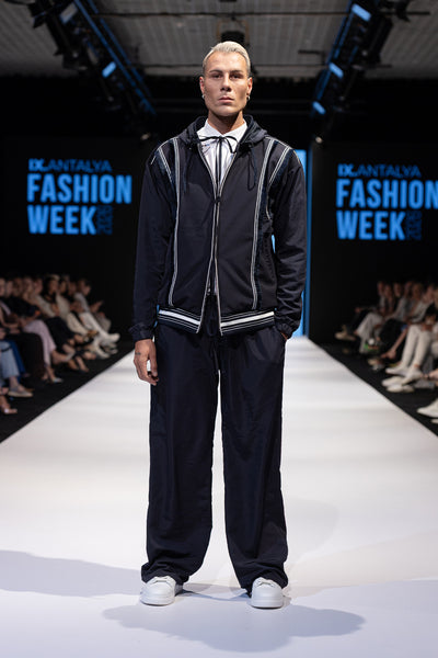 LOOK 8