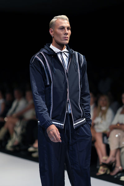 LOOK 8