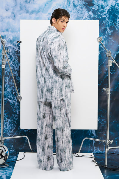 OVERSIZE SHIRT & O-PANTS